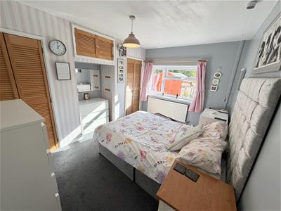 Picture 10